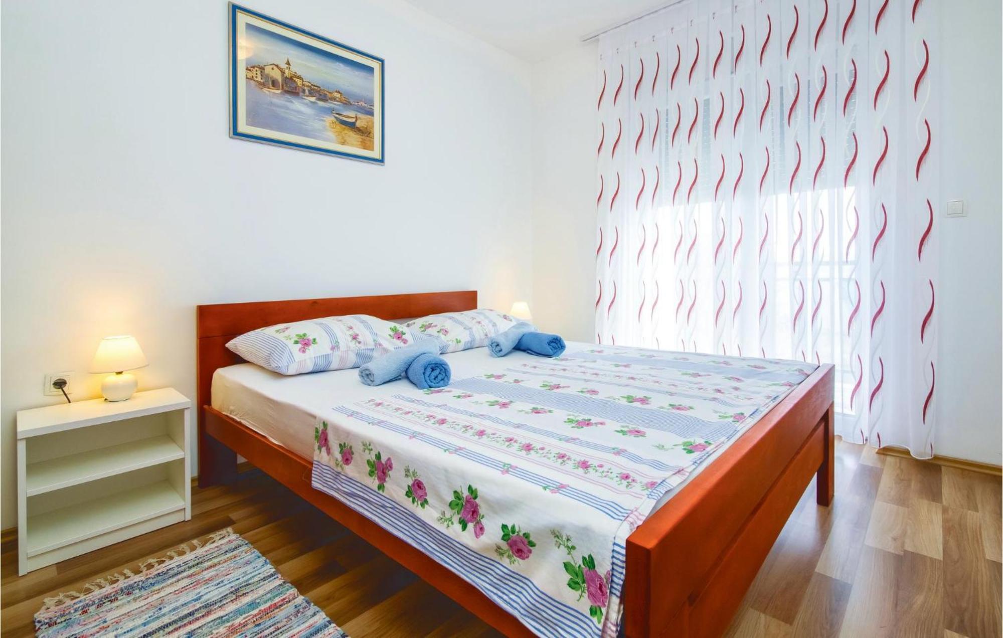 2 Bedroom Awesome Apartment In Mali Rat Sumpetar Kültér fotó